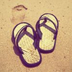 feet-beach_162994541.jpg